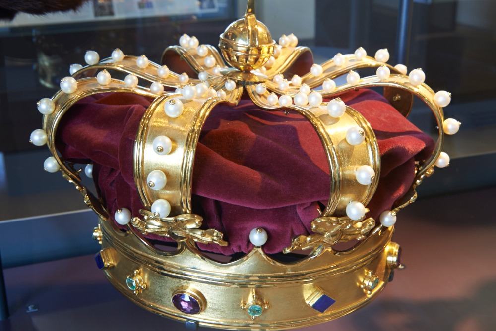 Diamond Museum Amsterdam | A sparkling experience | Crown of King ...